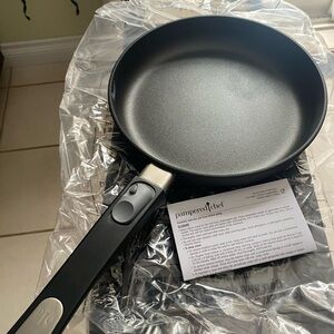 Pampered Chef Black Nonstick Fry Pan